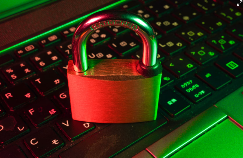 Бесплатный VPN или платный: в чём разница и когда бесплатный опасен